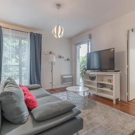 Le Rev'touch-airbus - 1 Avec Balcon Et Parking Gratuit アパート *