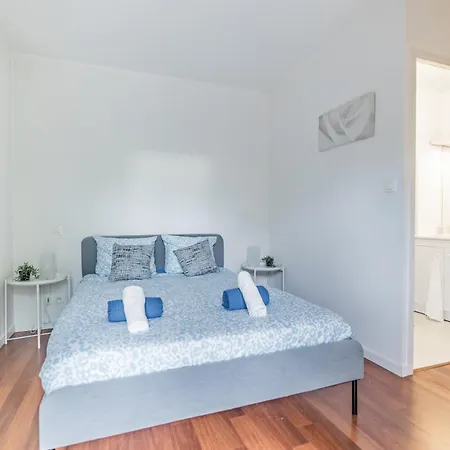 Le Rev'touch-airbus - 1 Avec Balcon Et Parking Gratuit * Toulouse